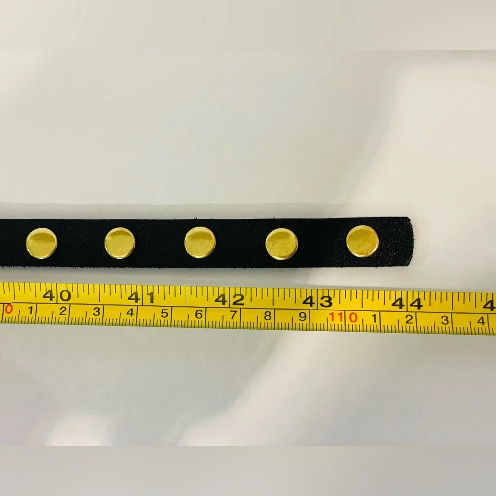 JEUN BANG Women’s Black Slim Belt with‎ Gold Studs